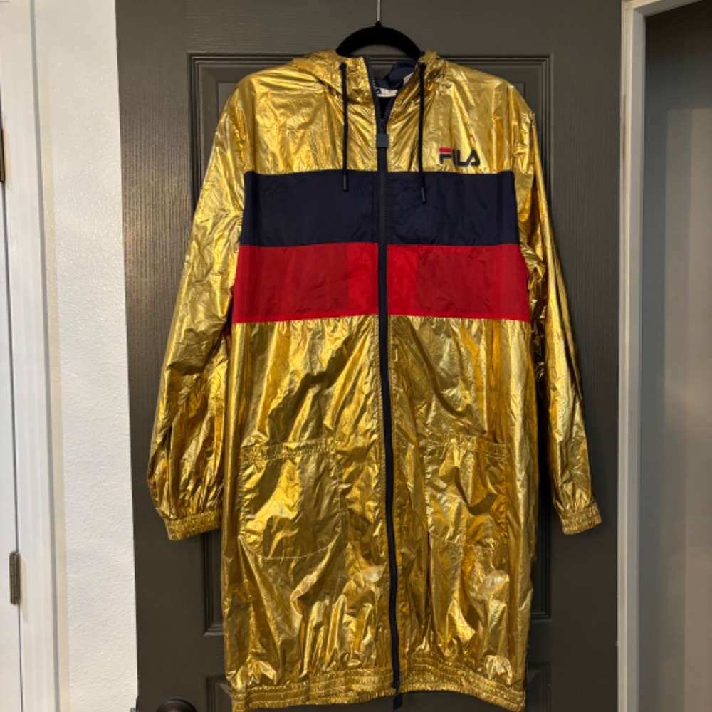 VINTAGE FILA GOLD Windbreaker Sz L Italy (only a few pieces made for the market)